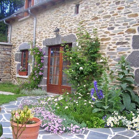 Bed and Breakfast Le Martinou Le Cayrol Exterior foto