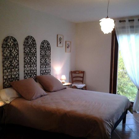 Bed and Breakfast Le Martinou Le Cayrol Exterior foto
