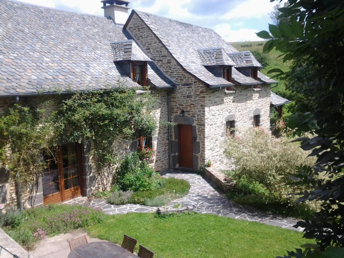Bed and Breakfast Le Martinou Le Cayrol Exterior foto
